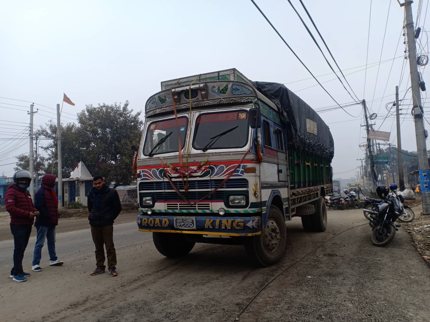 अबैध मरीच सहित ट्रक प्रहरीको नियन्त्रणमा