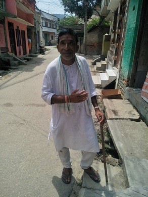 चारदिन देखी रासन नपाएका ६५ वर्षीय बृद्ध , अब रोग भन्दा भोकले नै मरिन्छ