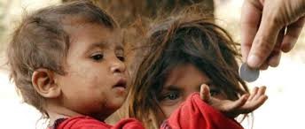 बीरगंजमा भिख माग्ने गुप्रहरु सक्रिय, रहर नभएर बाध्य भएर भिख माग्नु पर्ने बालिका
