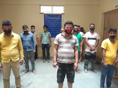 पर्सा प्रहरीद्धारा एधार जुवाडे प्रकाउ