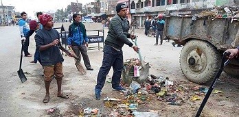 सरसफाईका कर्मचारीहरु काम फर्के