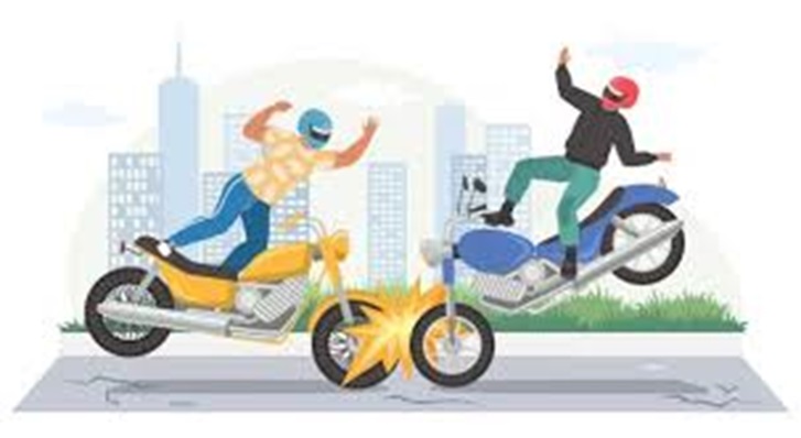 मोटरसाईकल जुध्दा इरफानको मृत्यु, तीनजना घाईते