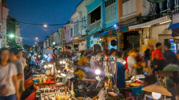 बीरगंज बजारमा चहलपहल , टा्रफिक ब्यवस्थान फितलो