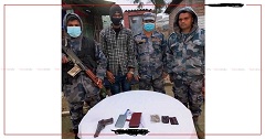 सशस्त्र प्रहरीद्धारा हथियार सहित मोहम्द प्रकाउ