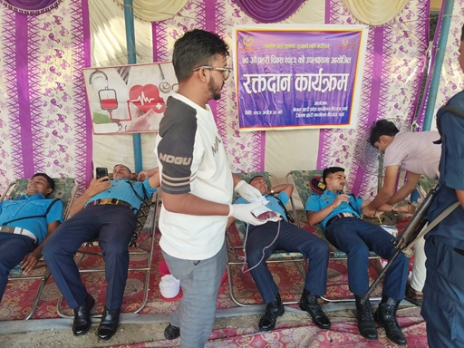 ७०औं प्रहरी दिवसको अवसरमा वीरगंजमा रक्तदान कार्यक्रम सम्पन्न