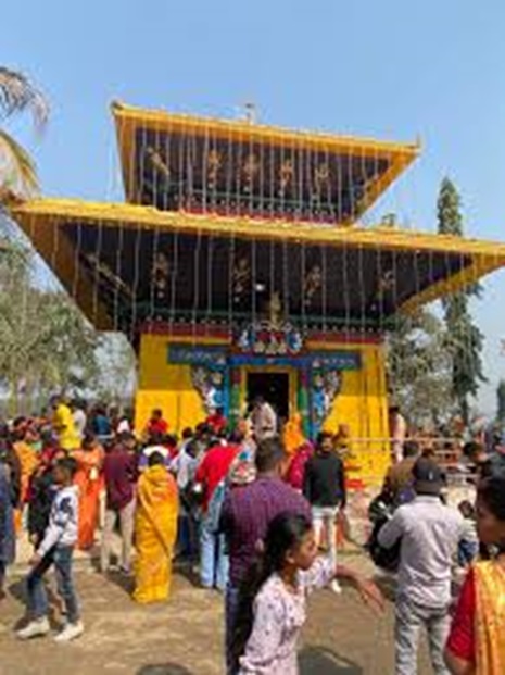 बीरगंजको पशुपतिनाथ  मन्दिरमा भतmजनको  घुईचो