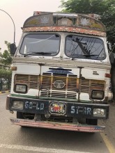 औषधीलोड गरेको मालवाहक ट्रक नियन्त्रण