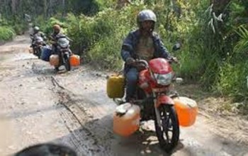 पकहामैनपुरबाट पेटा्रेल तस्करी