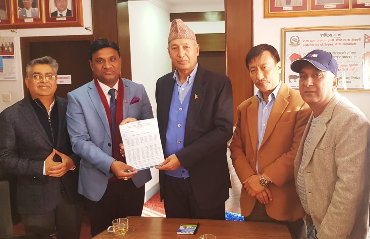 समस्या समाधान गर्नका लागी उधोग वाणिज्य सङ्घ टोली मन्त्रालयमा