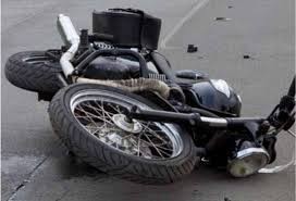 मोटरसाईकलको ठक्करबाट महतोको ज्यान गर्याे , बालक गम्भिर घाईते