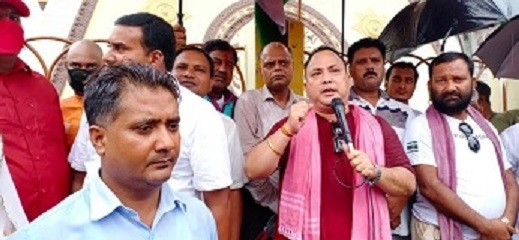 जसपाको बीरगंजमा बिरोध प्रर्दशन , देशमा ठुलो दुर्धटना हुने नेता सिंह