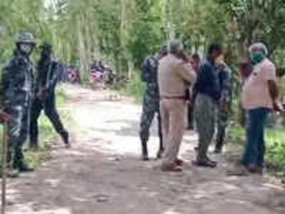 सिमा बन्द छ ,  अवात जावतमा रोक छैन