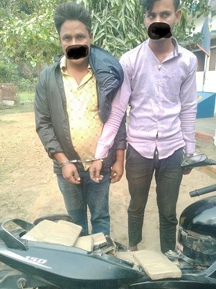 लागु औषध चरेश सहित यादव प्रकाउ