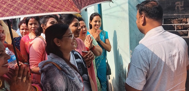 वीरगञ्जमा  जसपालाई जिताउन महिला नेतृहरु सक्रिय