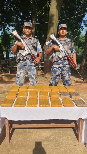 सशस्त्र प्रहरीद्धारा चरेश बरामद