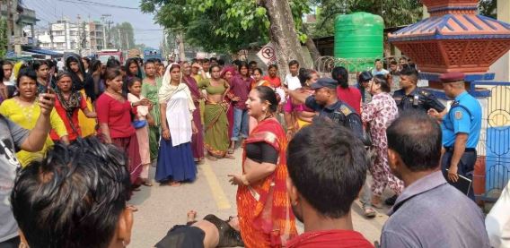 बारामा किन्नर र तेसा्रे लिड्गी बिच विवाद, तिन जना पक्राउ