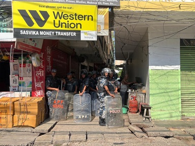 राजस्वद्धारा अभिषेक सरार्फको घरमा छापमारी, १ किलो ९ सय ग्राम सुन बरामद