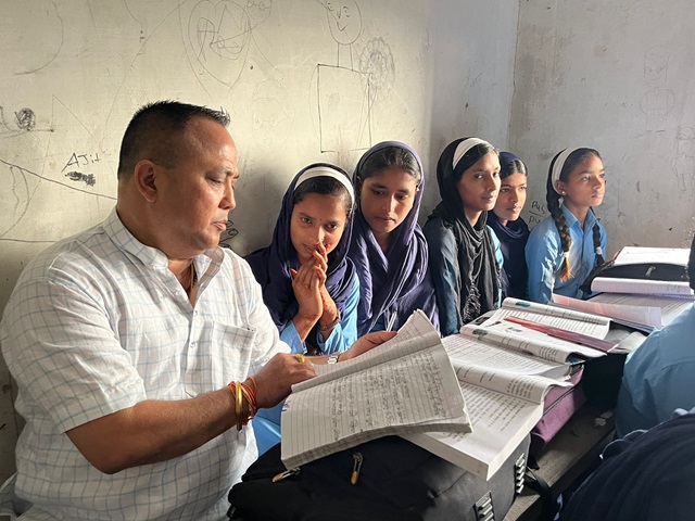 बिधार्थी भन्छन् मेयर सिंहले हाम्रो हौसला बढाए